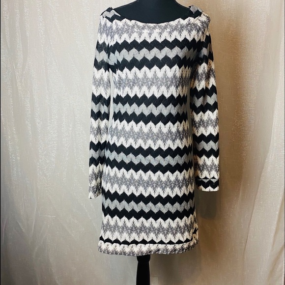 Karlie black, white and gray dress~M - Picture 1 of 4